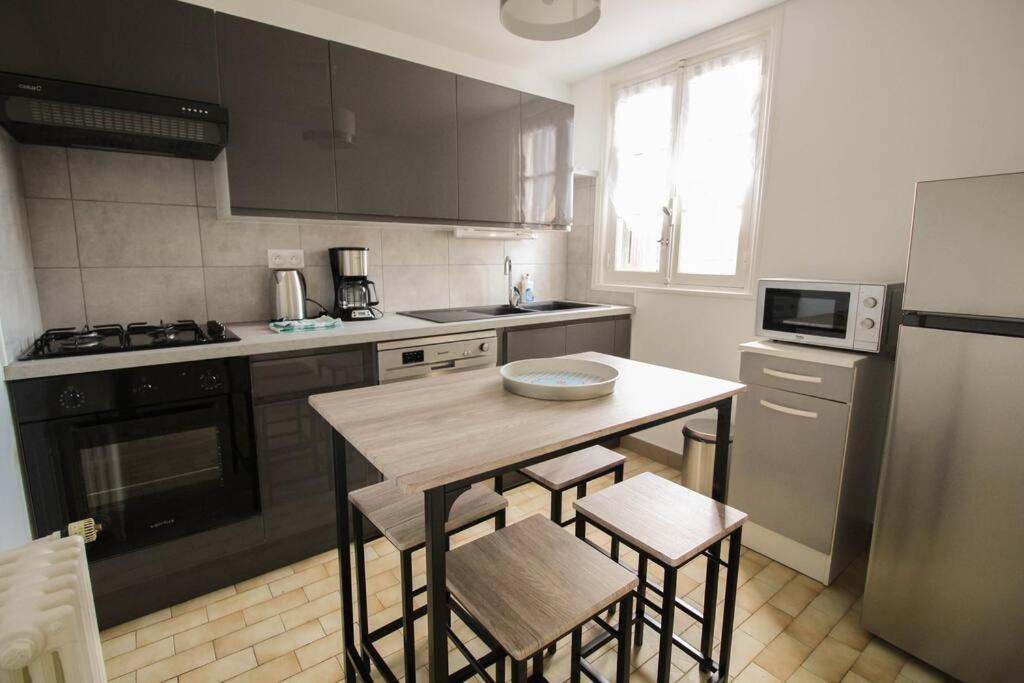 Apartamento Joli T3 Renove / Wifi / Grand Parking La Couronne  Exterior foto